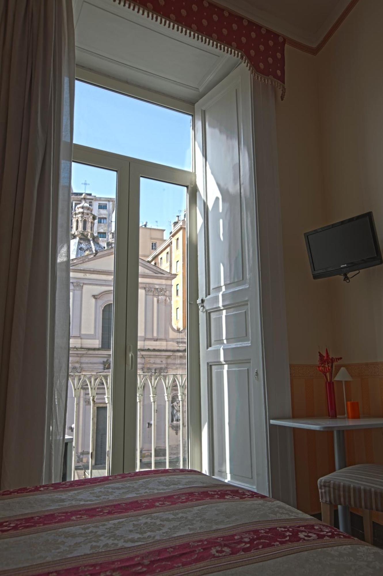 B&B Medinaples Nápoles Quarto foto