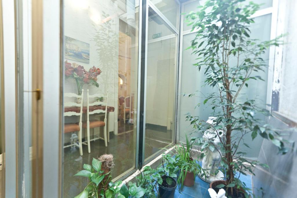 B&B Medinaples Nápoles Exterior foto
